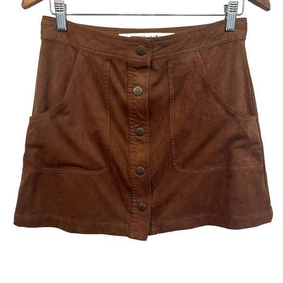 Brandy Melville Dresses & Skirts - Brandy MELVILLE FAUX SUEDE COGNAC BROWN MINI SKIRT SIZE MEDIUM